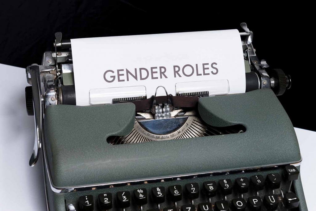 typewriter-stereotypes-inclusive-hiring-and-genders